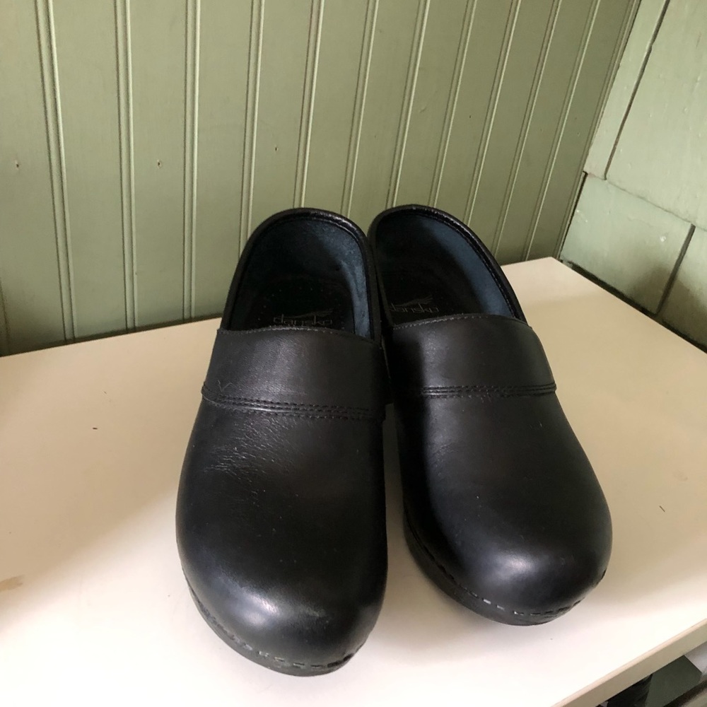 Dansko clogs size 38